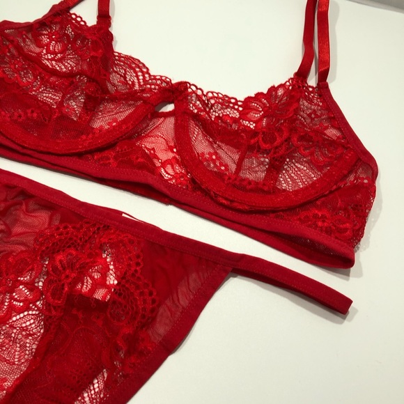 ONE LEFT☀️Arielle Lace Lingerie Set☀️ - Picture 6 of 7